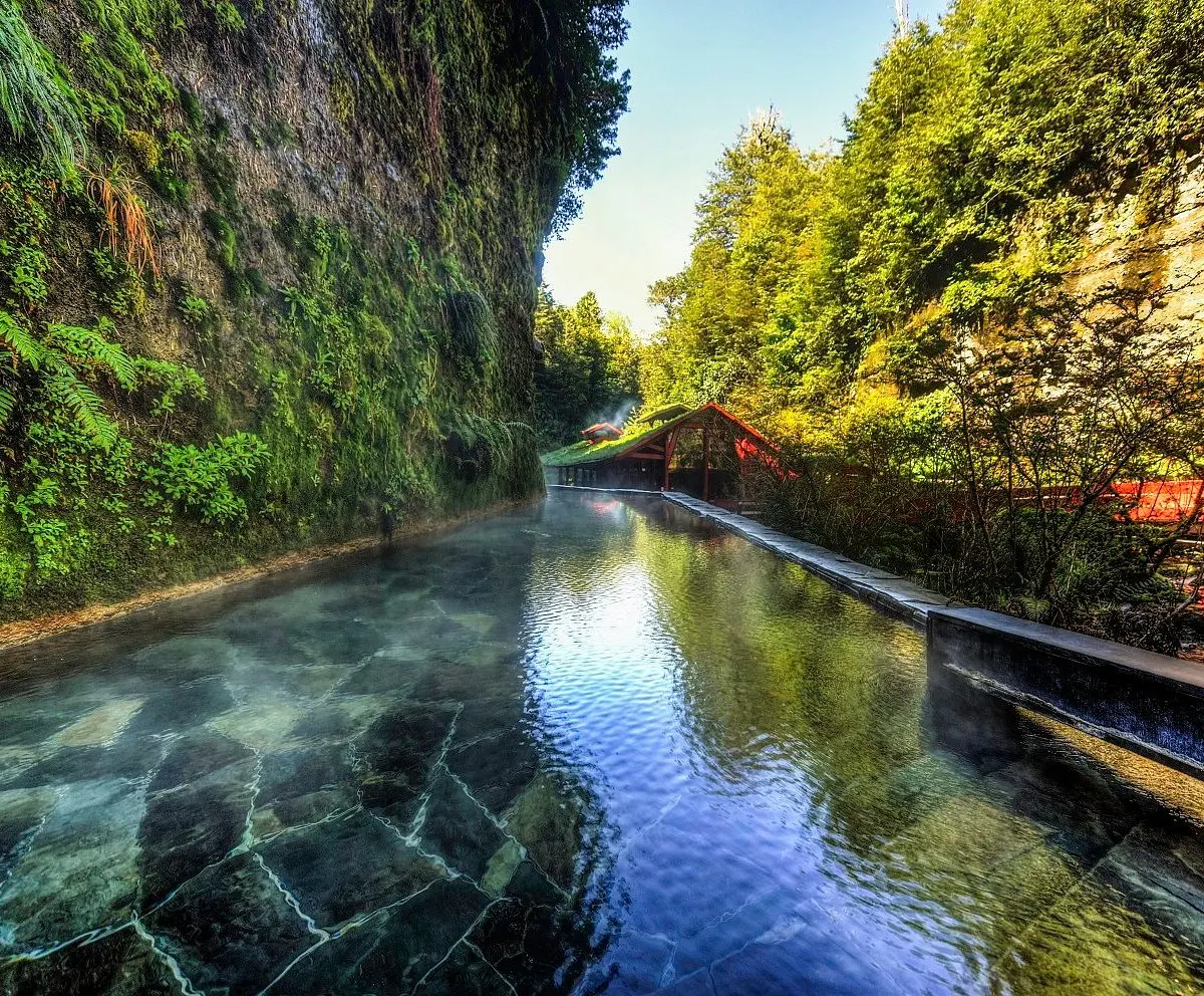 Termas Geométricas cerca de Pucón