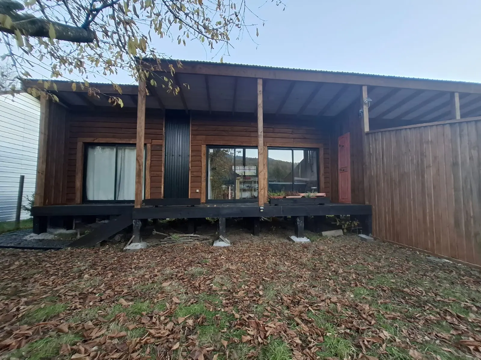 Exterior de una cabaña Rukalewfu